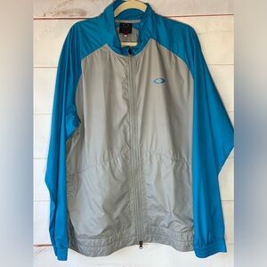 Oakley Men's Blue and Gray Windbreaker